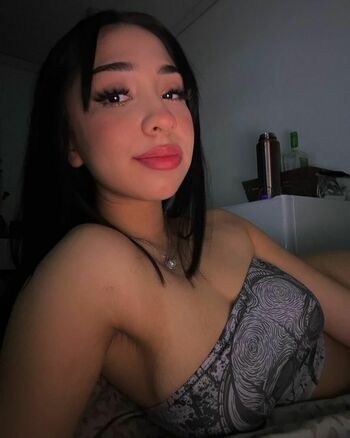 Amateur Latina Lazlye