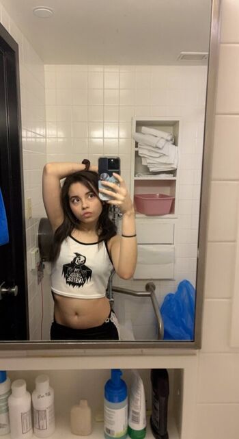 cutieyommy0420