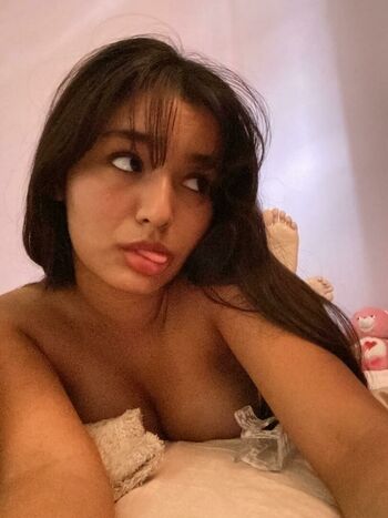 itsmeselina