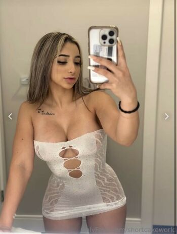 officiallchristy18