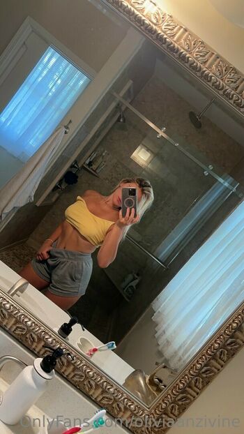 oliviaanzivine