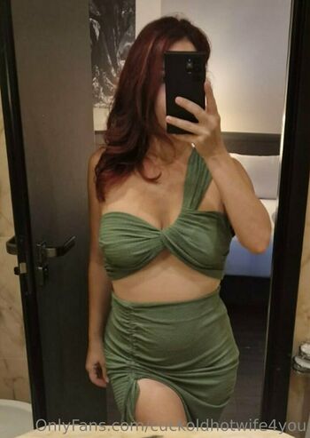 sexylatinawife