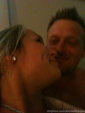 ukhotwife