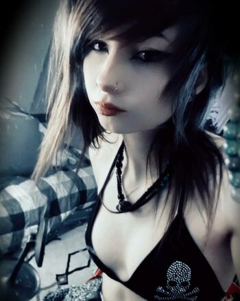 xxbloodymascaraxx